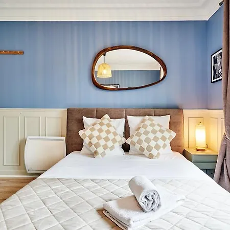 Ney - 2 Bedrooms 1 Living Paris